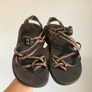 Chaco Womens Brown Strappy ZX2 Outdoor Sandals